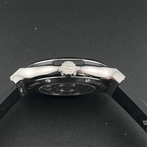 JJ+F A1110 Classic Fusion 42mm Grey Dial Black Rubber Strap - Image 6