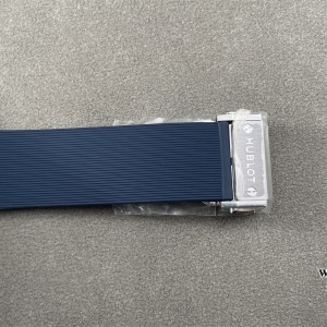 JJ+F A1110 Classic Fusion 42mm Blue Dial Blue Rubber Strap - Image 2