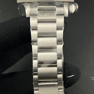 XF A2824 Blue Pelagos 42MM  Gray Titanium Bracelet - Image 4