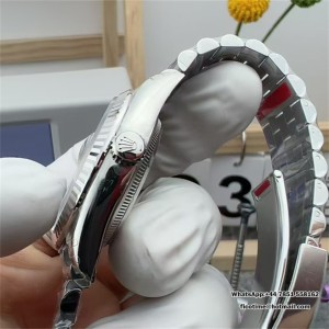 VSF VS3235 DateJust 36mm Fluted Bezel Blue Dial Jubilee Bracelet - Image 8