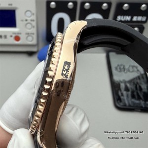 VSF VS3235 Yacht-Master 40mm RG Ceramic Black Dial Oysterflex Strap - Image 9