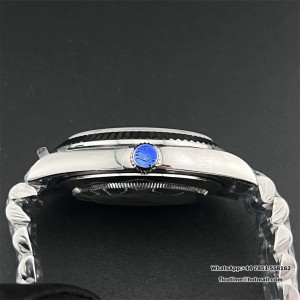 GMF A3255 DayDate 40MM White Dial Roma Marker President Bracelet - Image 3