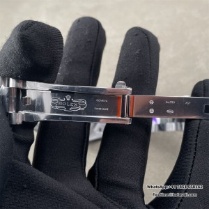 QF Gain Weight V6 A2836 DayDate 40MM White Dial Roma Marker President Bracelet - Image 8