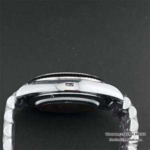QF Gain Weight V6 A2836 DayDate 40MM Gradual Blue Dial President Bracelet - Image 4
