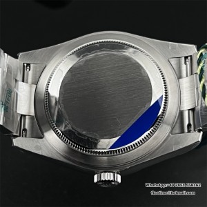 ZF A2824 Skydweller 42mm Green Dial Oyster Bracelet - Image 8