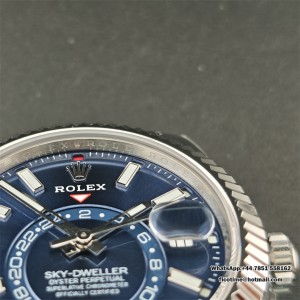 ZF A2824 Skydweller 42mm Blue Dial Oyster Bracelet - Image 8