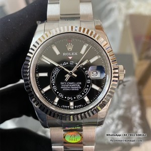 ZF A2824 Skydweller 42mm Black Dial Oyster Bracelet - Image 1