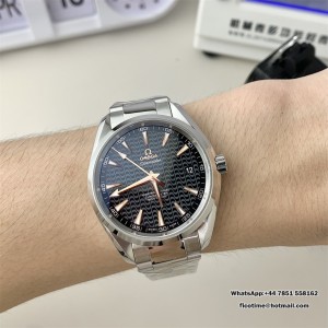 VSF A8500 Seamaster 41mm AQUA TERRA 150M Black Textured Dial YG Hand SS Bracelet - Image 3