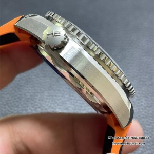 VSF A8900 Planet Ocean 600M 43.5mm 1/4 Orange Black Dial Black Rubber Strap VSF A8900 43.5mm  Black Rubber Strap VSF - Image 7
