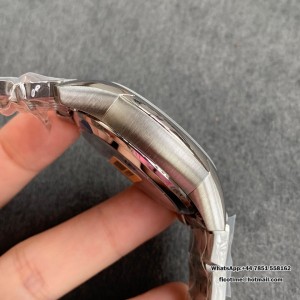 VSF A8500 De Ville Hour Vision 41mm White Dial SS Bracelet VSF A8500 41mm  SS Bracelet - Image 6