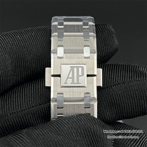 ZF A2121 AP Royal Oak 39mm 15202 Gradient Blue Dial SS Bracelet - Image 6