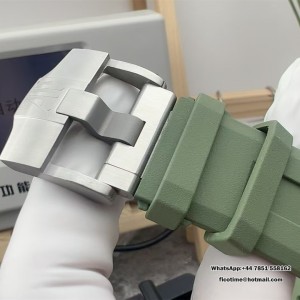 APSF SA4308 AP Royal Oak Offshore 42mm 15720 Green Dial Green Rubber Strap - Image 8