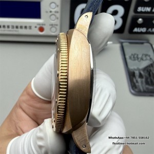 VSF P9000 PAM1074 42mm Submersible Bronze Blue Dial Blue Leather Strap - Image 8