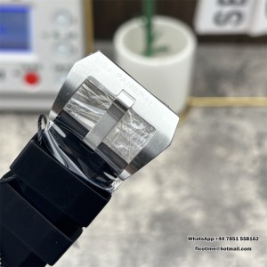 VSF P9000 PAM1323 44mm Submersible GMT Gradient Grey Dial Black Rubber Strap - Image 5