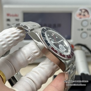 ZF A2836 Black Bay GMT 41mm Blue/Red Bezel Black Dial SS Bracelet - Image 4