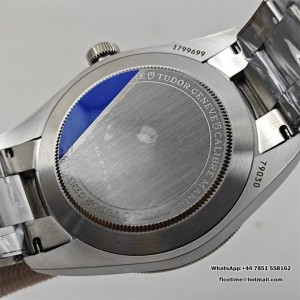 ZF A2836 Black Bay BB58 39mm Black Dial SS Bracelet - Image 7