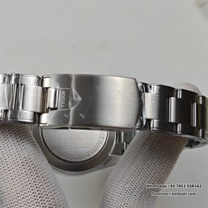 ZF A2836 Black Bay BB58 39mm Black Dial SS Bracelet - Image 8