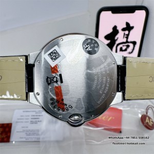 V6 A2824 Ballon Bleu De Cartier 42mm Black Dial Black Leather Strap - Image 2