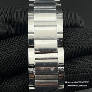 K11F Swiss Quartz Tank Must Medium 25.5mm White Dial SS Bracelet - Image 7