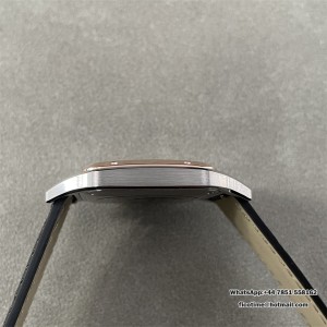 F1F Swiss Quartz Santos Dumont 43.5*31.4mm RG/SS White Dial Black Leather Strap - Image 6