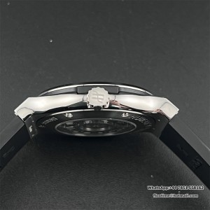 JJ+F A1110 Classic Fusion 42mm Grey Dial Black Rubber Strap - Image 6