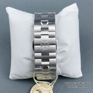 ZF A5100 Overseas 41mm 4500V Silver Dial SS Bracelet - Image 5