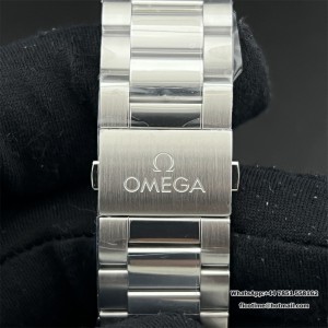 VSF A8900 Omage Aqua Terra 150m 2024 41mm SS/SS Black Dial - Image 5