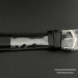 AF Quartz Tank Must 33.7x25.5mm  White Dial Black Leather Strap - Image 6