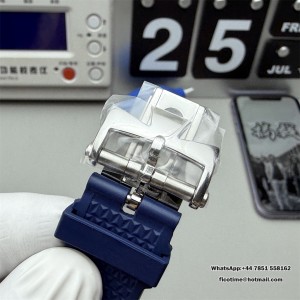 8F A5100 Overseas 4500V 41mm Blue Dial Blue Rubber Strap - Image 8