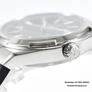 8F A5100 Overseas 4500V 41mm Black Dial Black Rubber Strap - Image 3