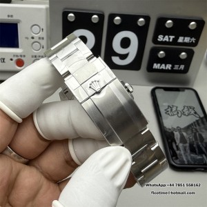 Explorer II 42mm 226570 904L SS QF 1:1 Best Edition Black Dial on Bracelet DD3285 - Image 3