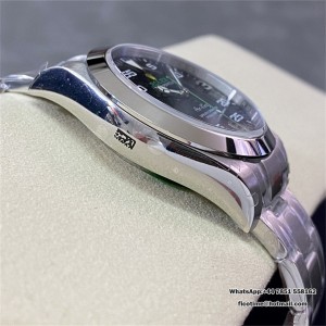 AirKing 126900 40mm GMF Black Dial On SS Bracelet VR3131 - Image 6