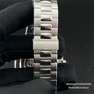 Nautilus 5711 DDF White Dial on SS Bracelet DD330 Super Clone - Image 7