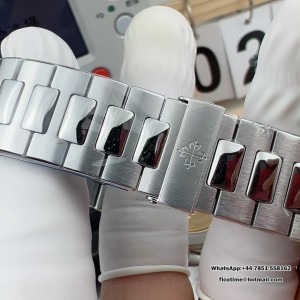 Nautilus 5711 BBF White Dial on SS Bracelet DD324 Super Clone - Image 4