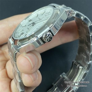 Overseas 47040 42mm SS/SS White/Stk MKSF MY9019 - Image 9