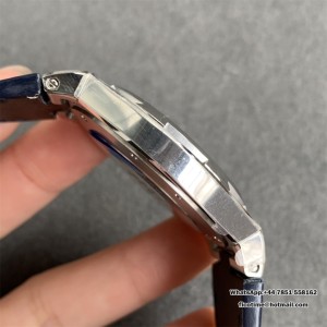 Overseas 47040 42mm SS Leather Blue Dial MKSF MY9019 - Image 6