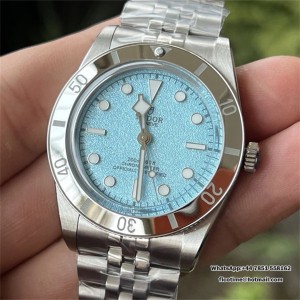 ZF A2824 Lagoon Black Bay BB54 37mm  Blue Dial SS Bracelet - Image 3