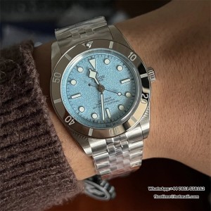 ZF A2824 Lagoon Black Bay BB54 37mm  Blue Dial SS Bracelet - Image 6