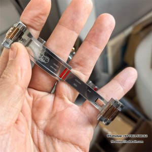 VSF Factory Two Tone Root Beer 126711CHNR Dandong DD3285 Superclone Movement
with Added Weight Approx. 176g - Image 9