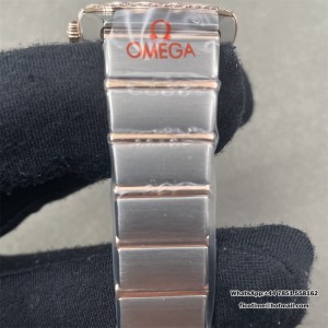 Constellation Lds 28mm Dm RG/SS Wht MOP Dm Swiss Qtz - Image 4