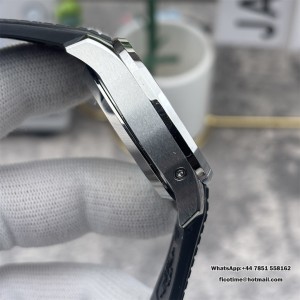 Aquanaut 5968 SS P1F Best Edition Gray Dial On Black Rubber Strap A520 (Free Orange Rubber Strap) - Image 4