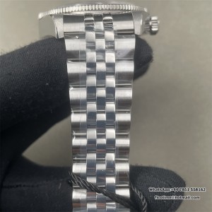 Heritage Black Bay M7941A1A0RU-0003 39mm SS ZF 1:1 Best Edition Burgundy red dial Red Bezel on SS Bracelet A2824 - Image 5