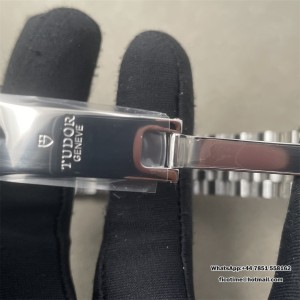 Heritage Black Bay M7941A1A0RU-0003 39mm SS ZF 1:1 Best Edition Burgundy red dial Red Bezel on SS Bracelet A2824 - Image 7