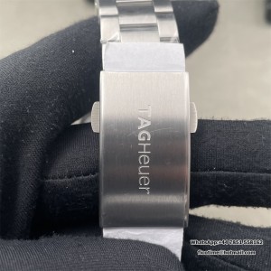 Tag F1 Swiss quartz 41mm blue dial - Image 6