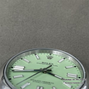 Oyster Pert 41mm 904 134300 SS/SS P.Grn VSF V2 VS3230 - Image 2