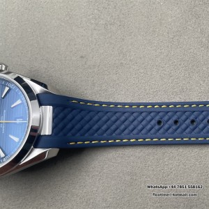 Aqua Terra 150m 'Mondo' 41mm SS VSF 1:1 Best Edition Blue Textured Dial on Rubber Strap A8900 Super Clone - Image 3