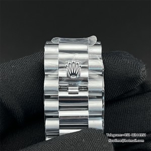 GMF A2836 Tungsten DayDate 40MM Blue Dial Roma Marker President Bracelet - Image 6