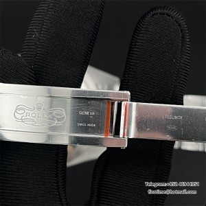 ZF A2824 Skydweller 42mm White Dial Oyster Bracelet - Image 7