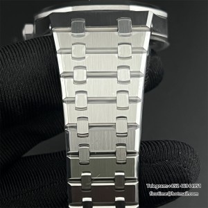 ZF A4302 AP Royal Oak 41mm 15500 White Dial SS Bracelet free sprung - Image 4