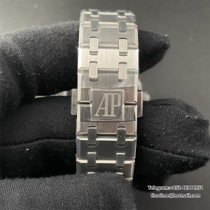 ZF Swiss Quartz AP Royal Oak 33mm 67651 Diamond Bezel White Dial SS Bracelet - Image 6